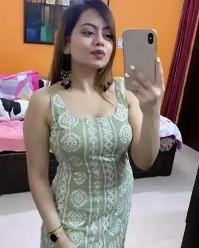 Call Girl in Erandol